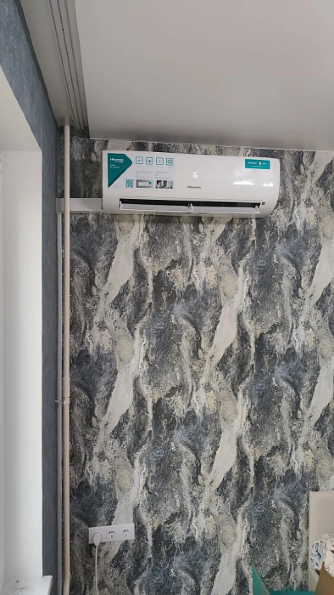 Hisense M
                                        Z
                    -67151