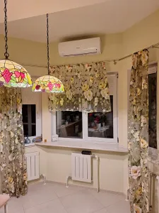 Hisense M
                                        Z
                    -67151